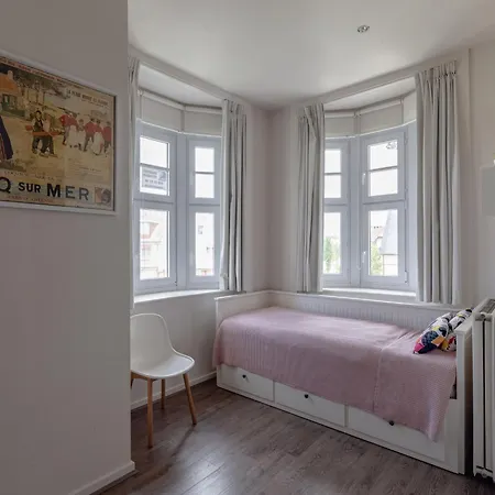 Cosy Nook 0101 In A Historical De Haan